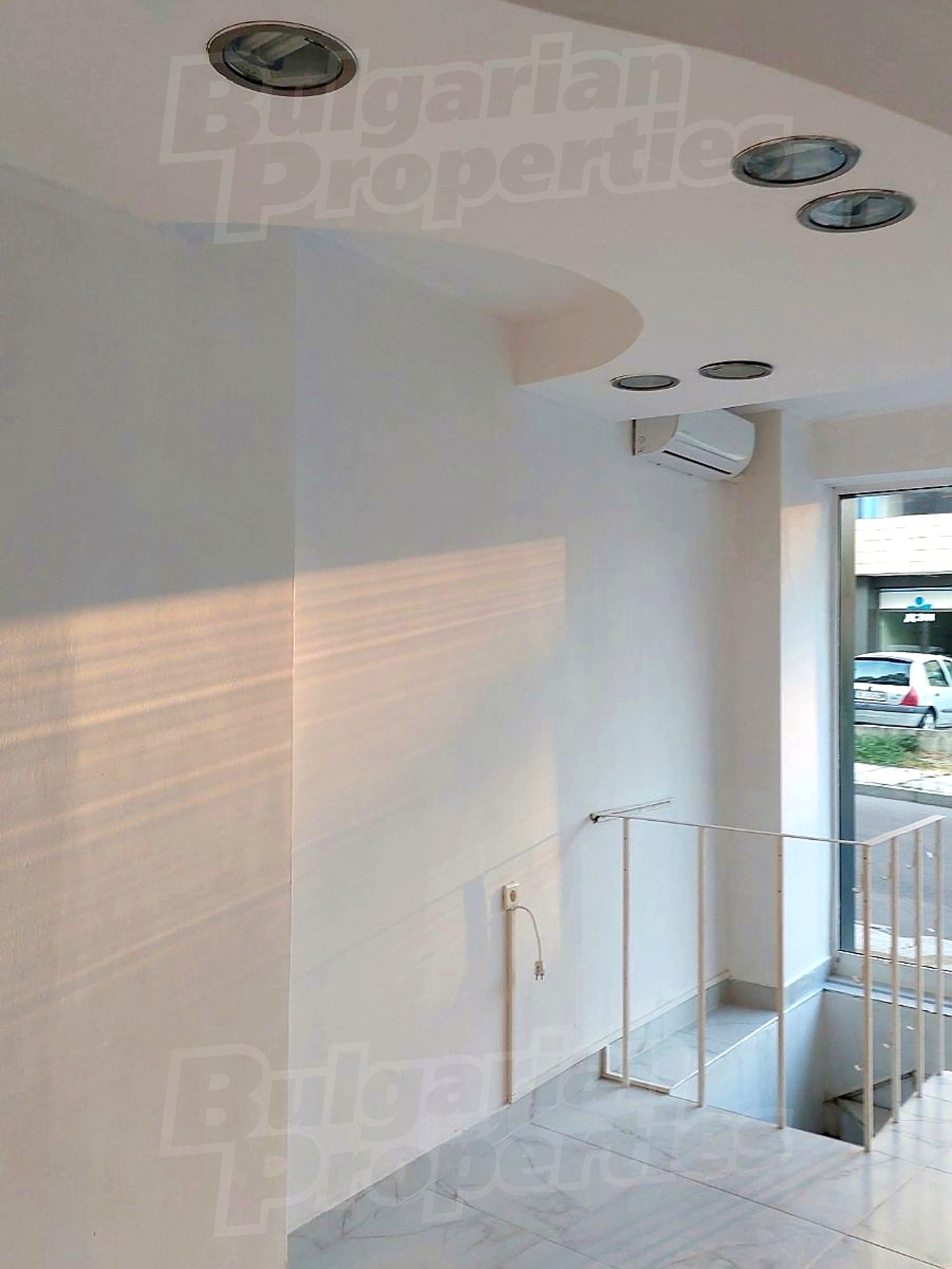 Gallery Picture 6