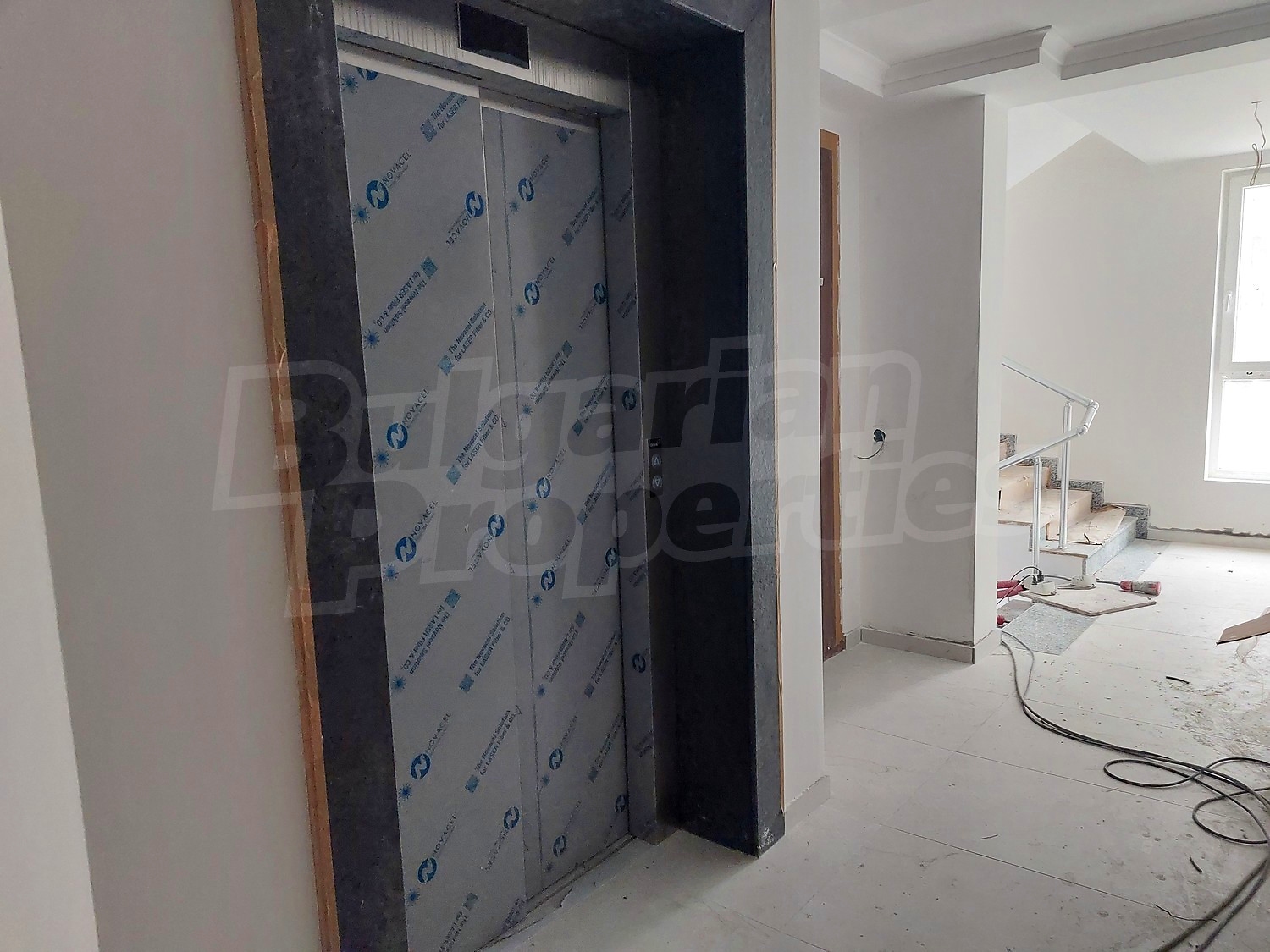 Gallery Picture 17