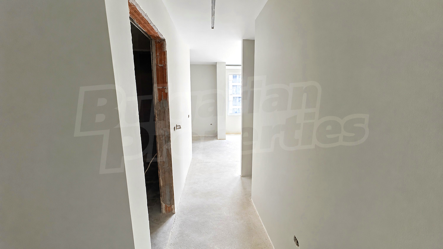 Gallery Picture 3