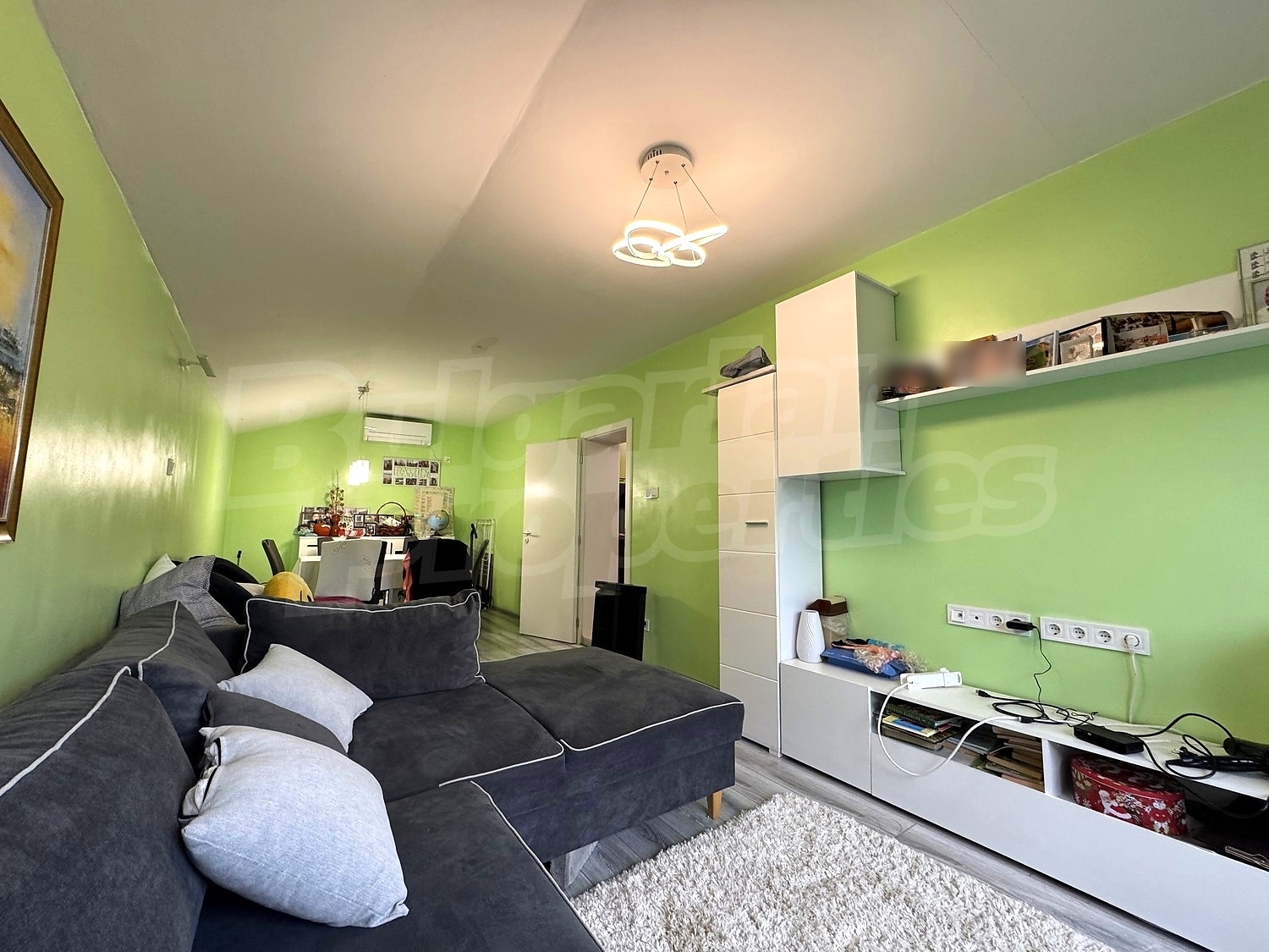 Gallery Picture 18