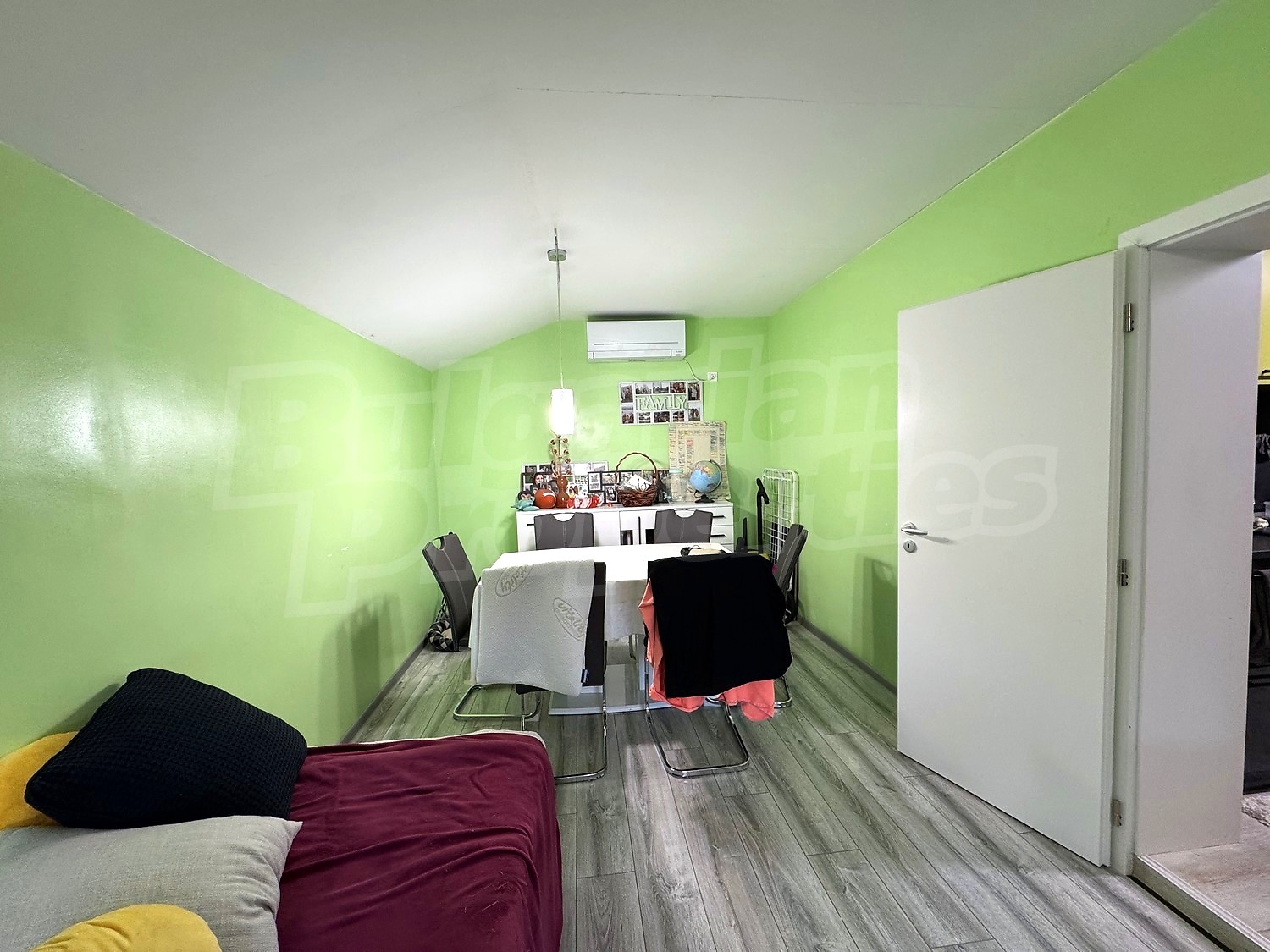 Gallery Picture 21