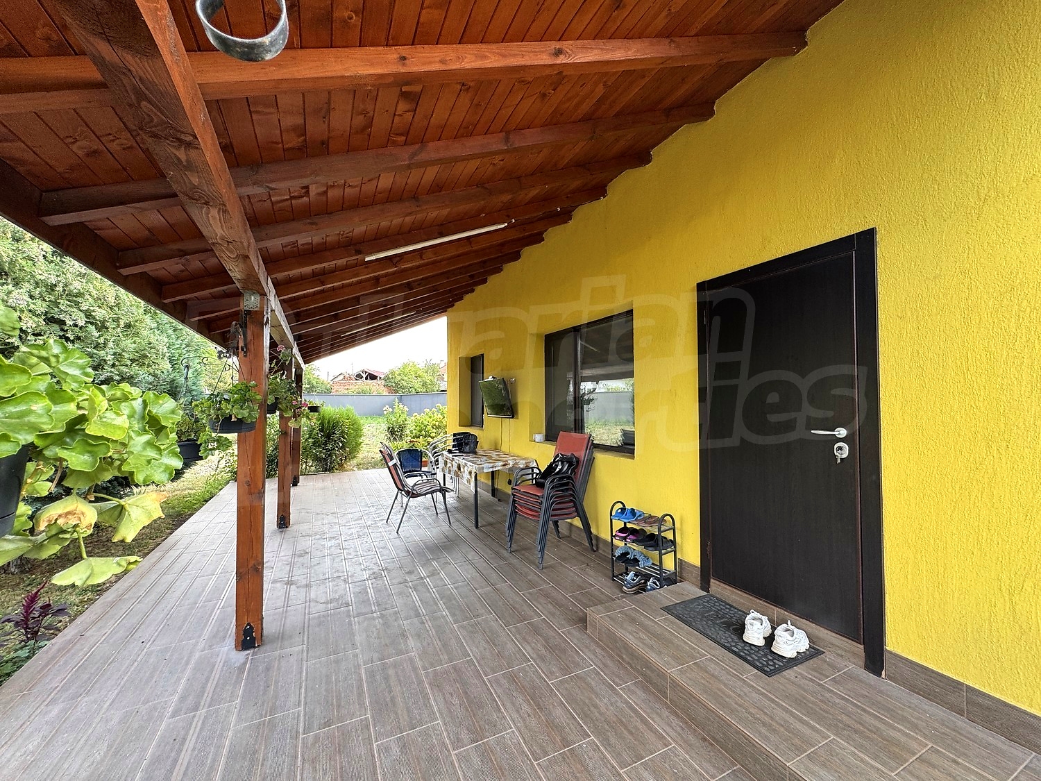 Gallery Picture 34