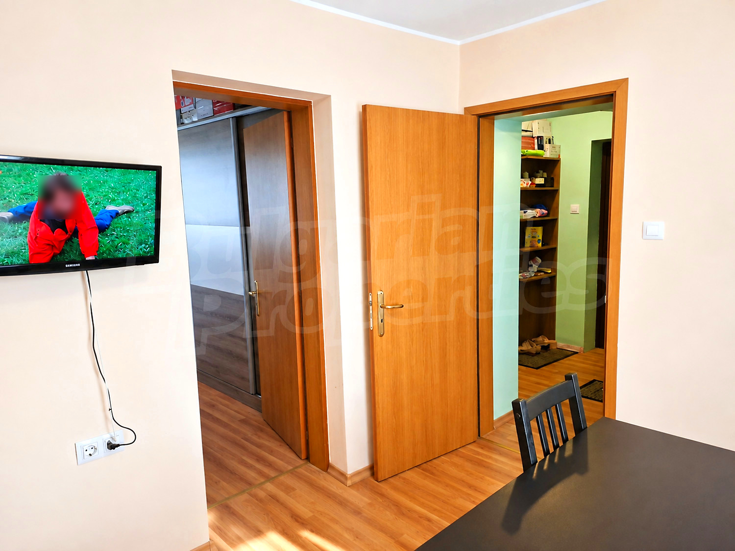 Gallery Picture 8