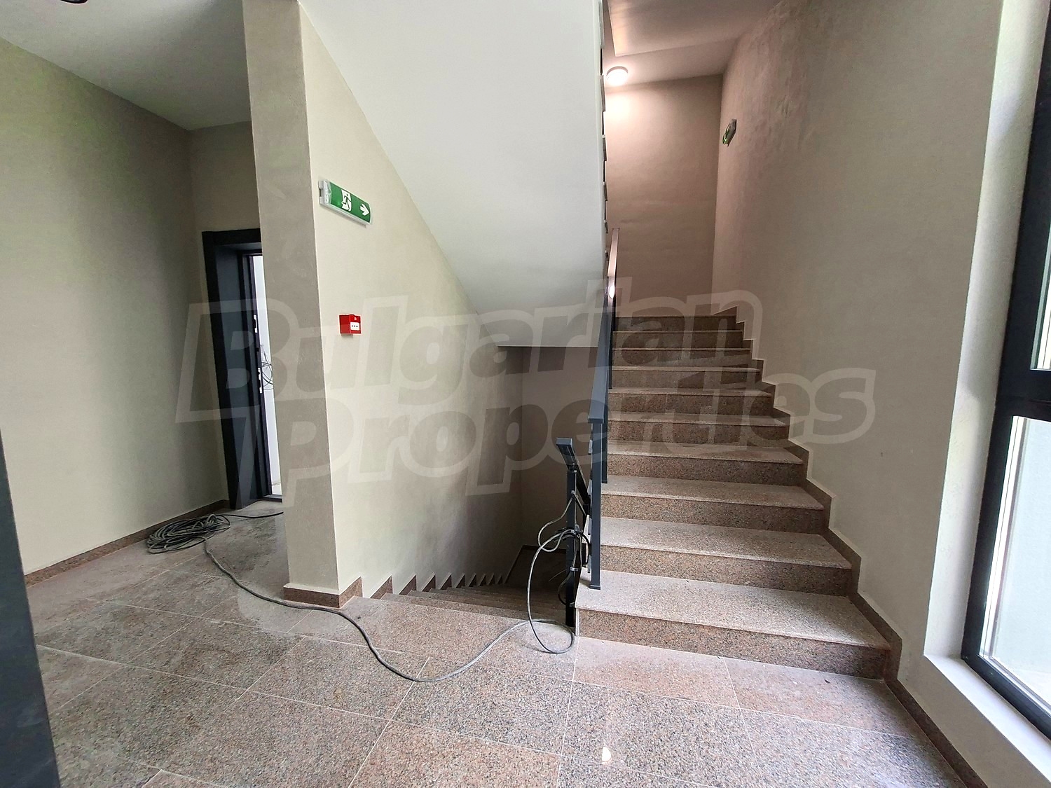 Gallery Picture 18