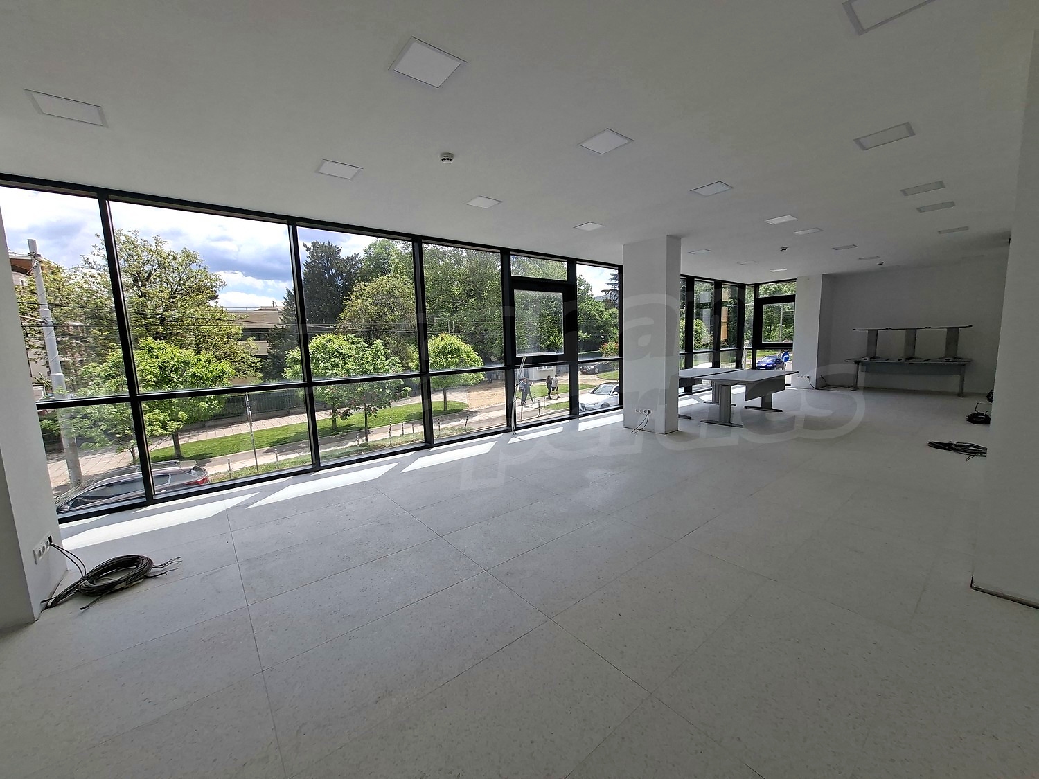 Gallery Picture 2