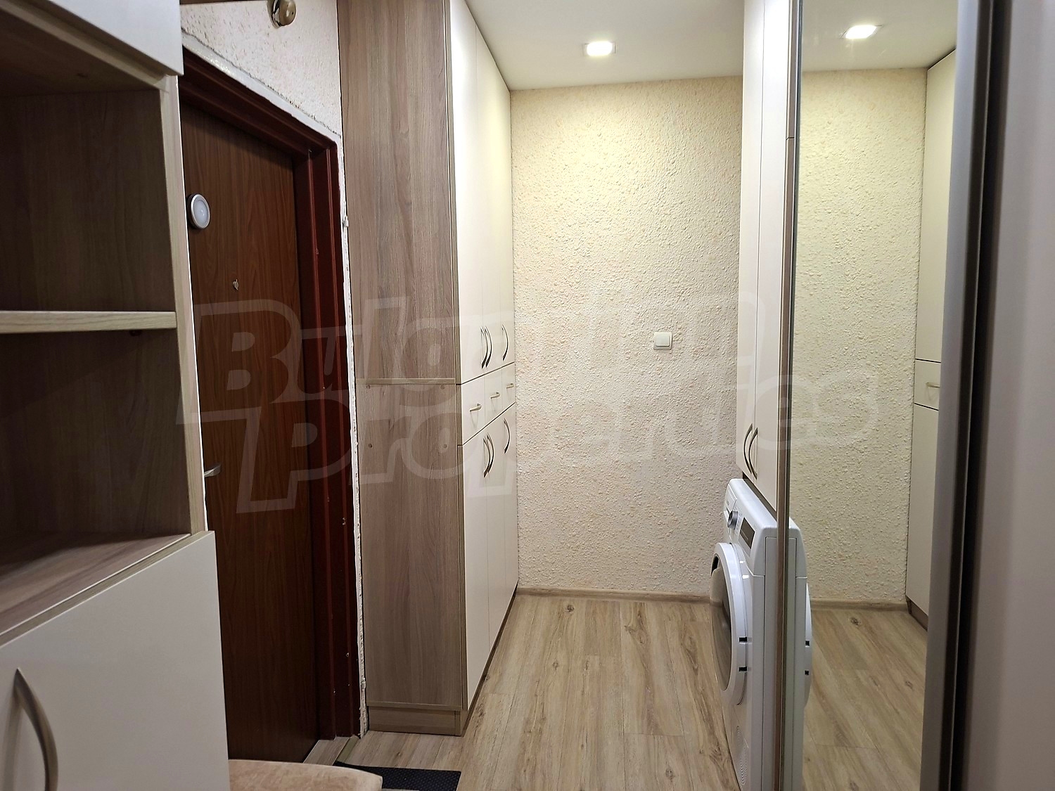 Gallery Picture 19