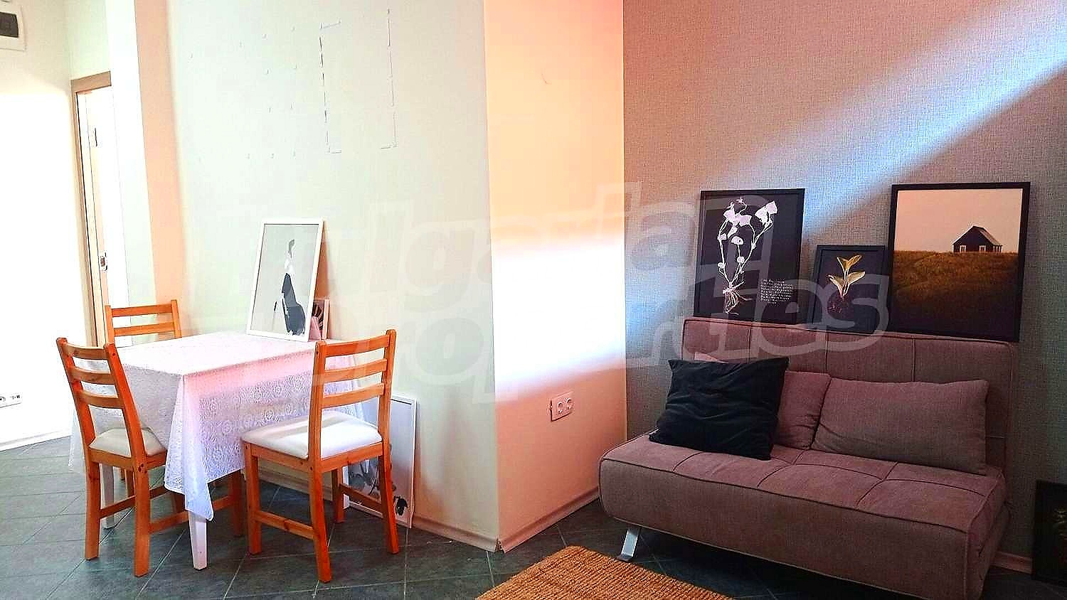 Gallery Picture 3
