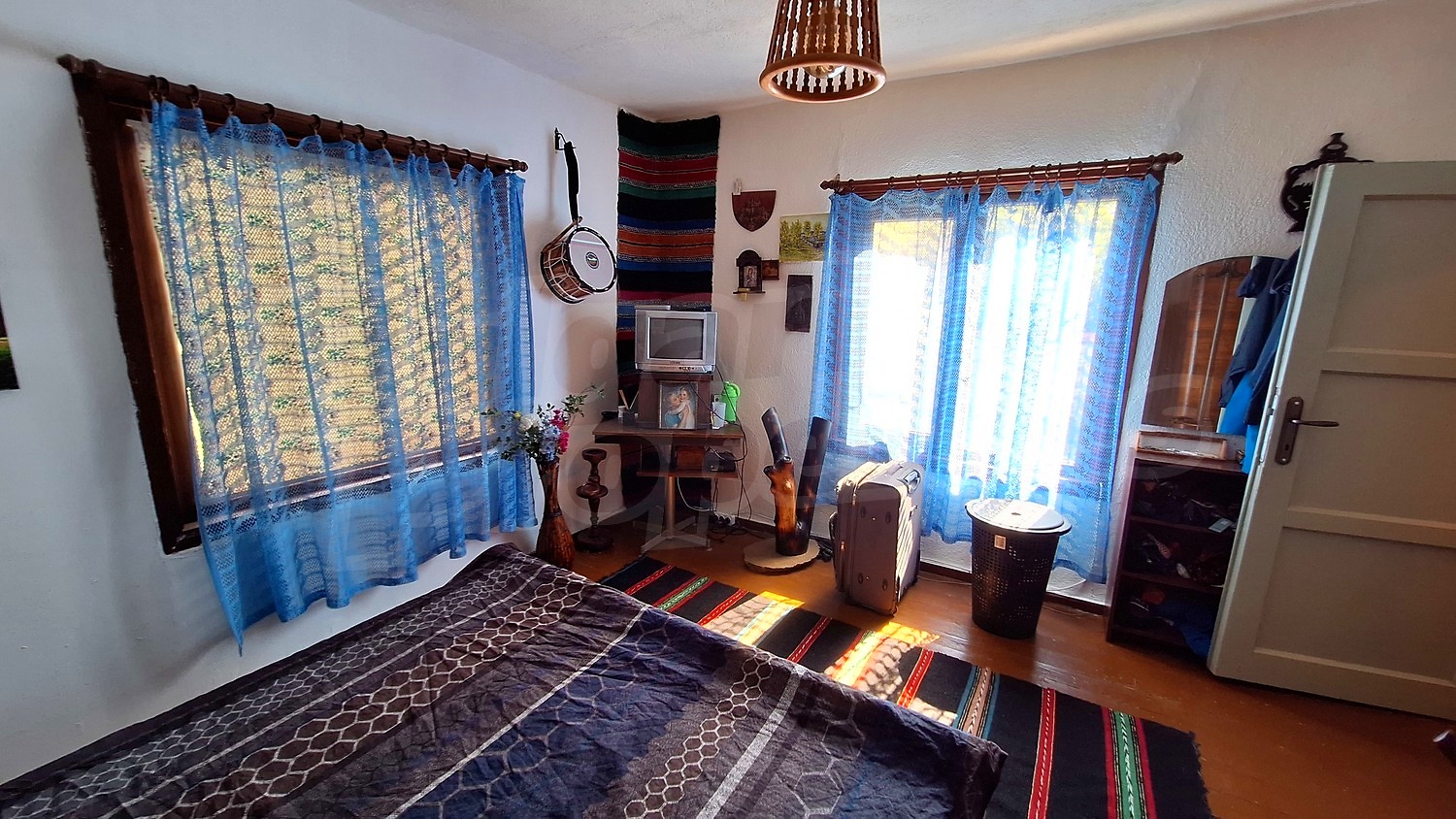 Gallery Picture 22