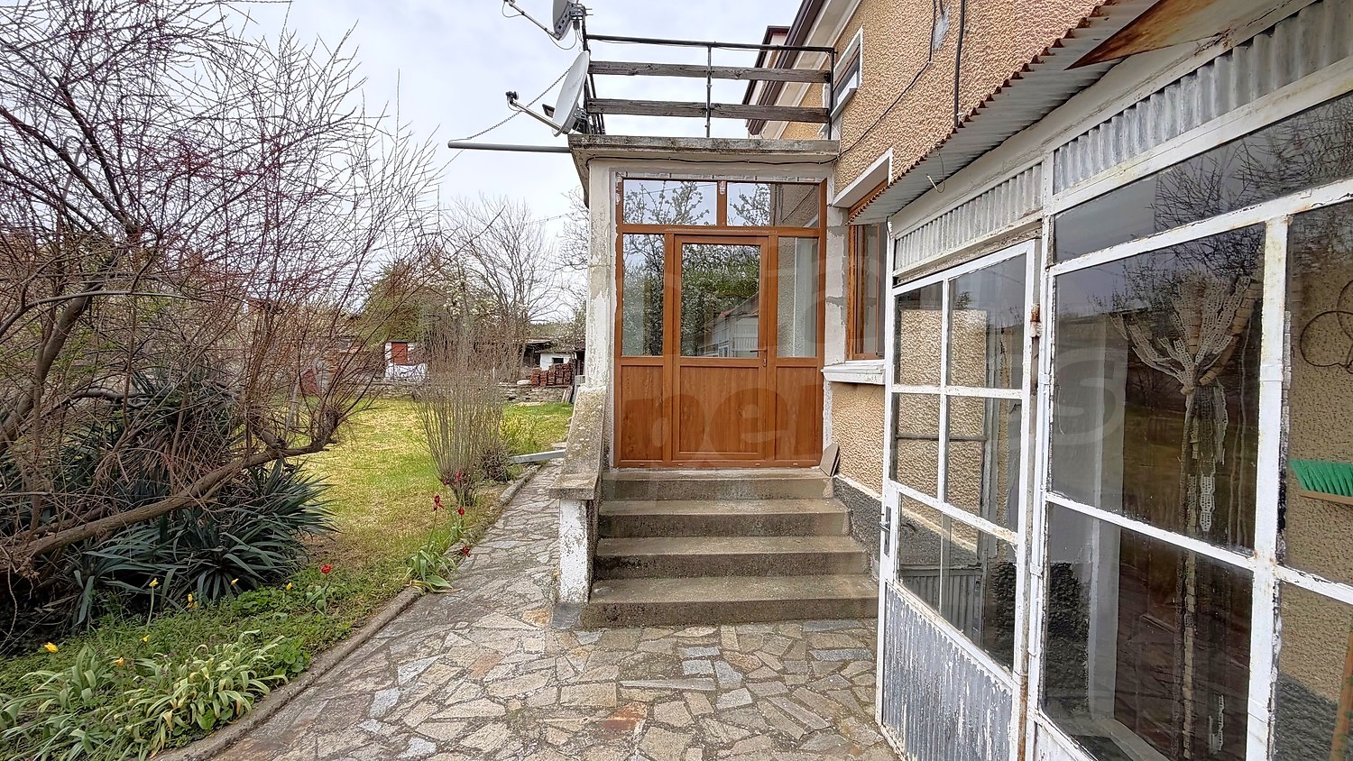Gallery Picture 62