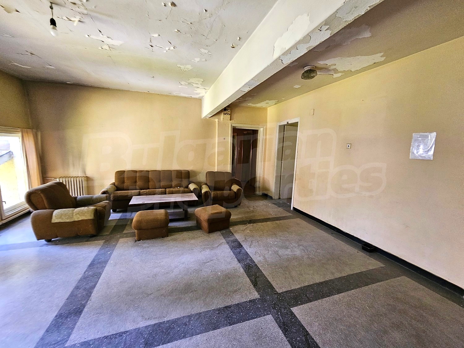 Gallery Picture 16