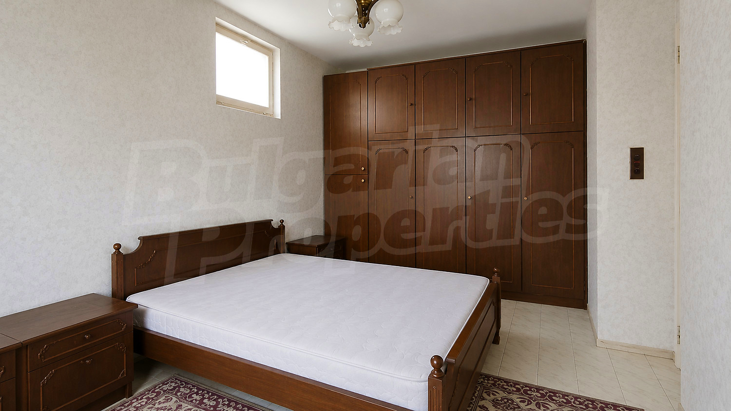 Gallery Picture 4