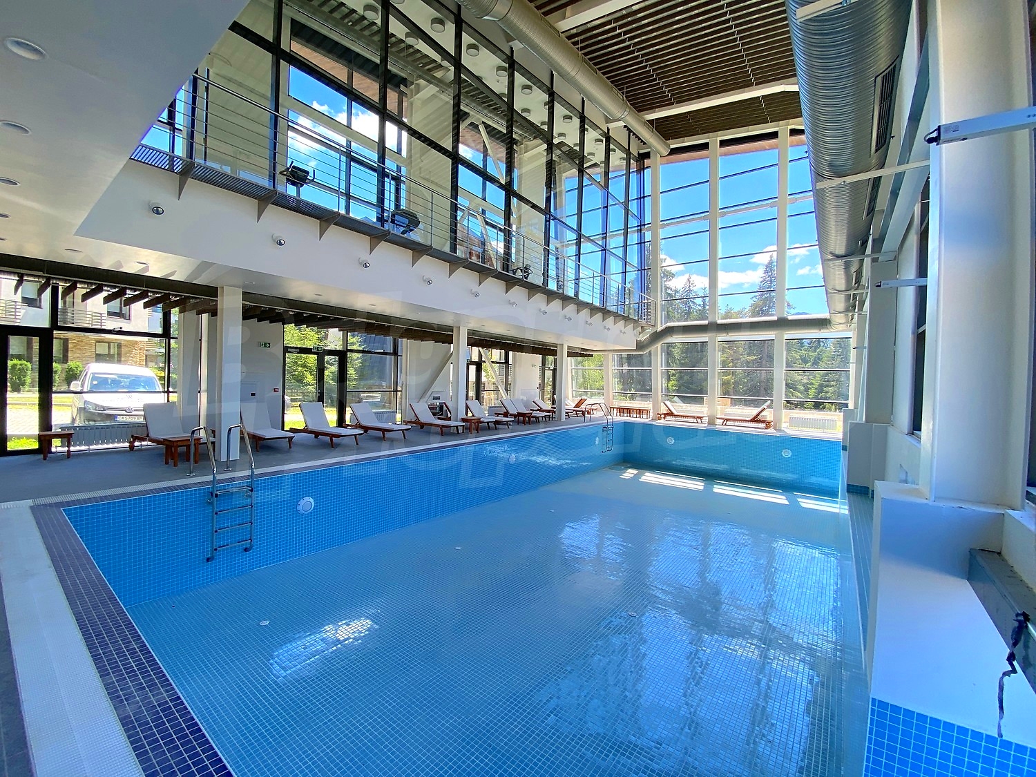 Gallery Picture 5