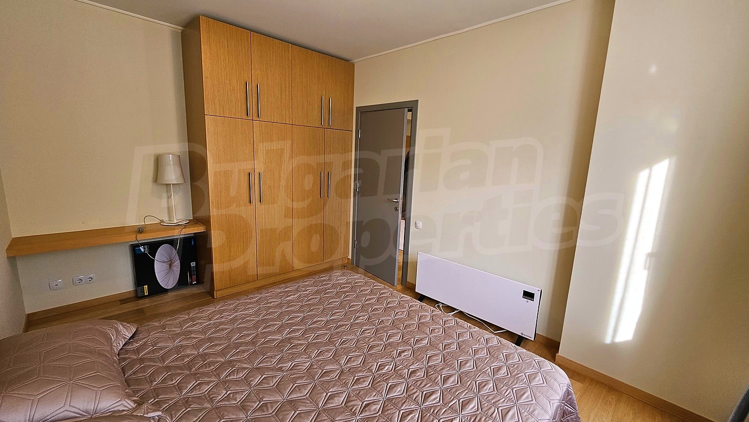 Gallery Picture 14