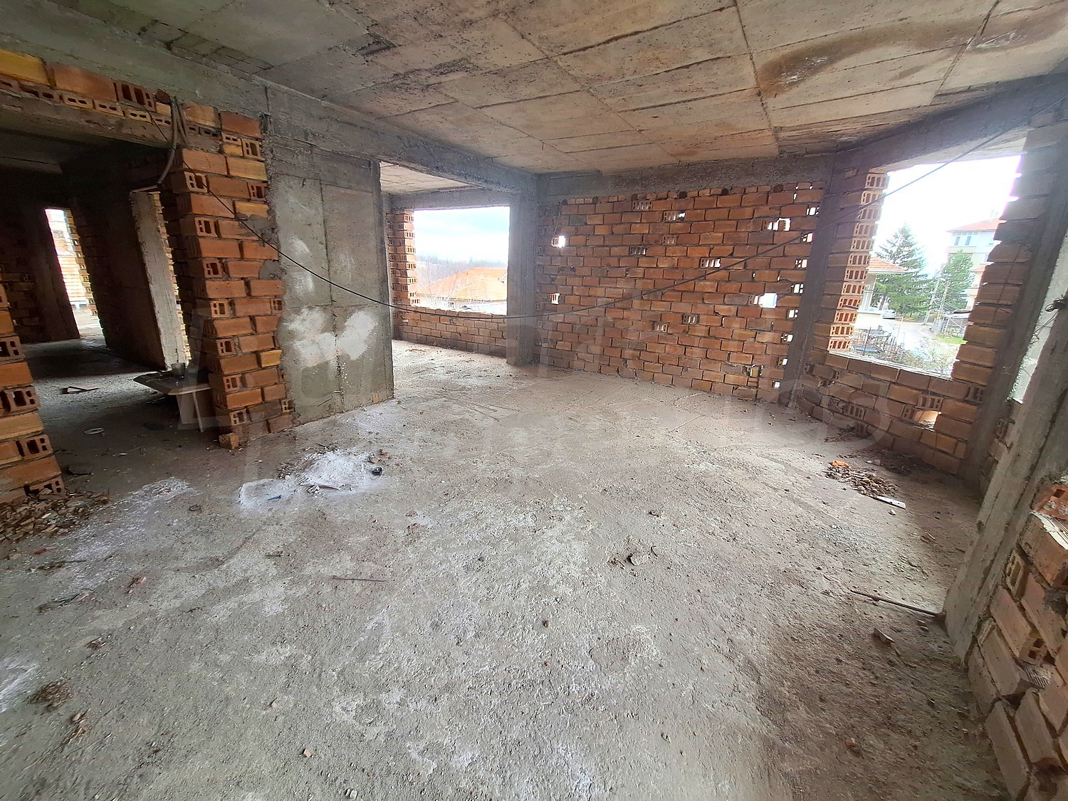 Gallery Picture 6