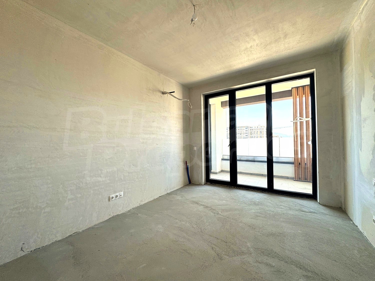 Gallery Picture 3
