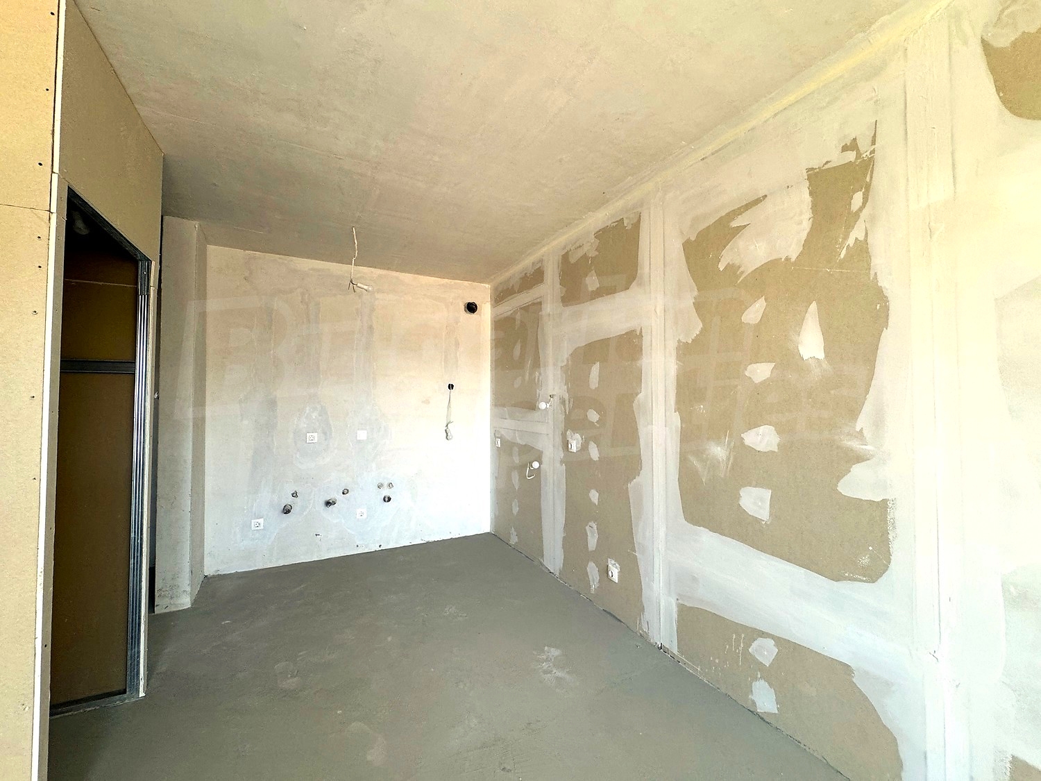 Gallery Picture 6
