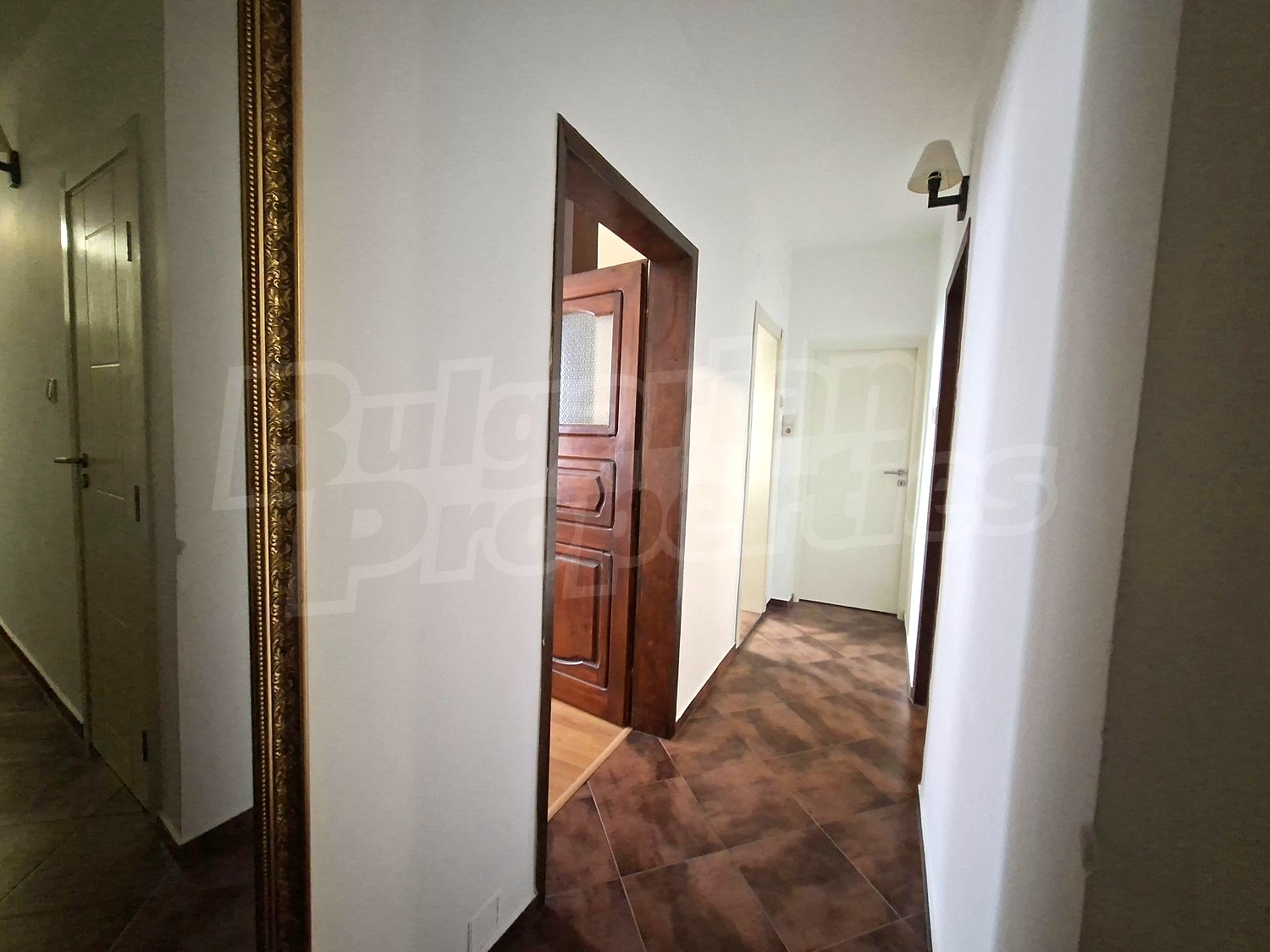 Gallery Picture 17
