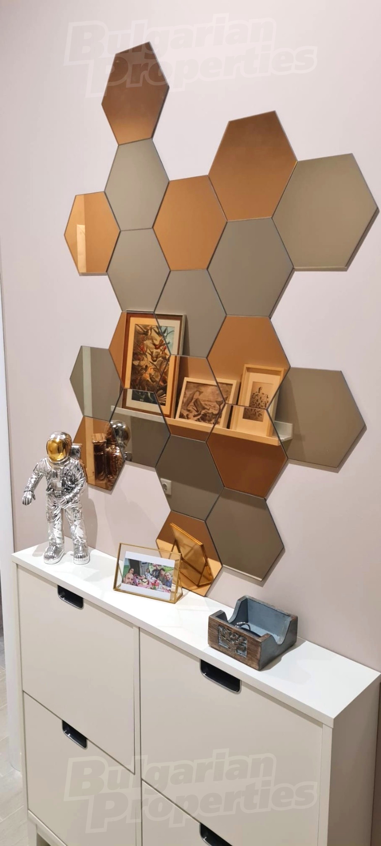 Gallery Picture 24