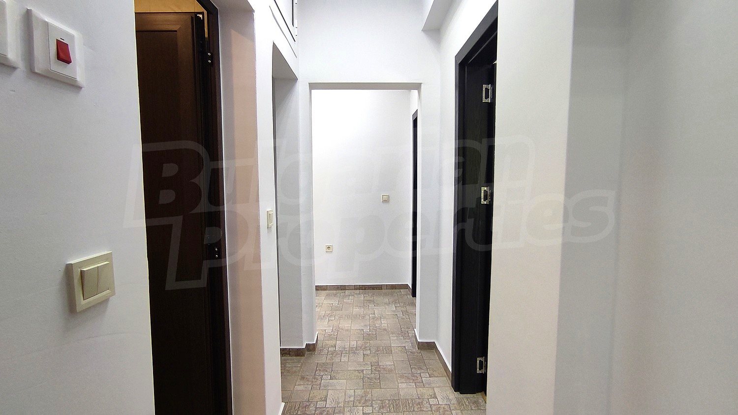 Gallery Picture 11