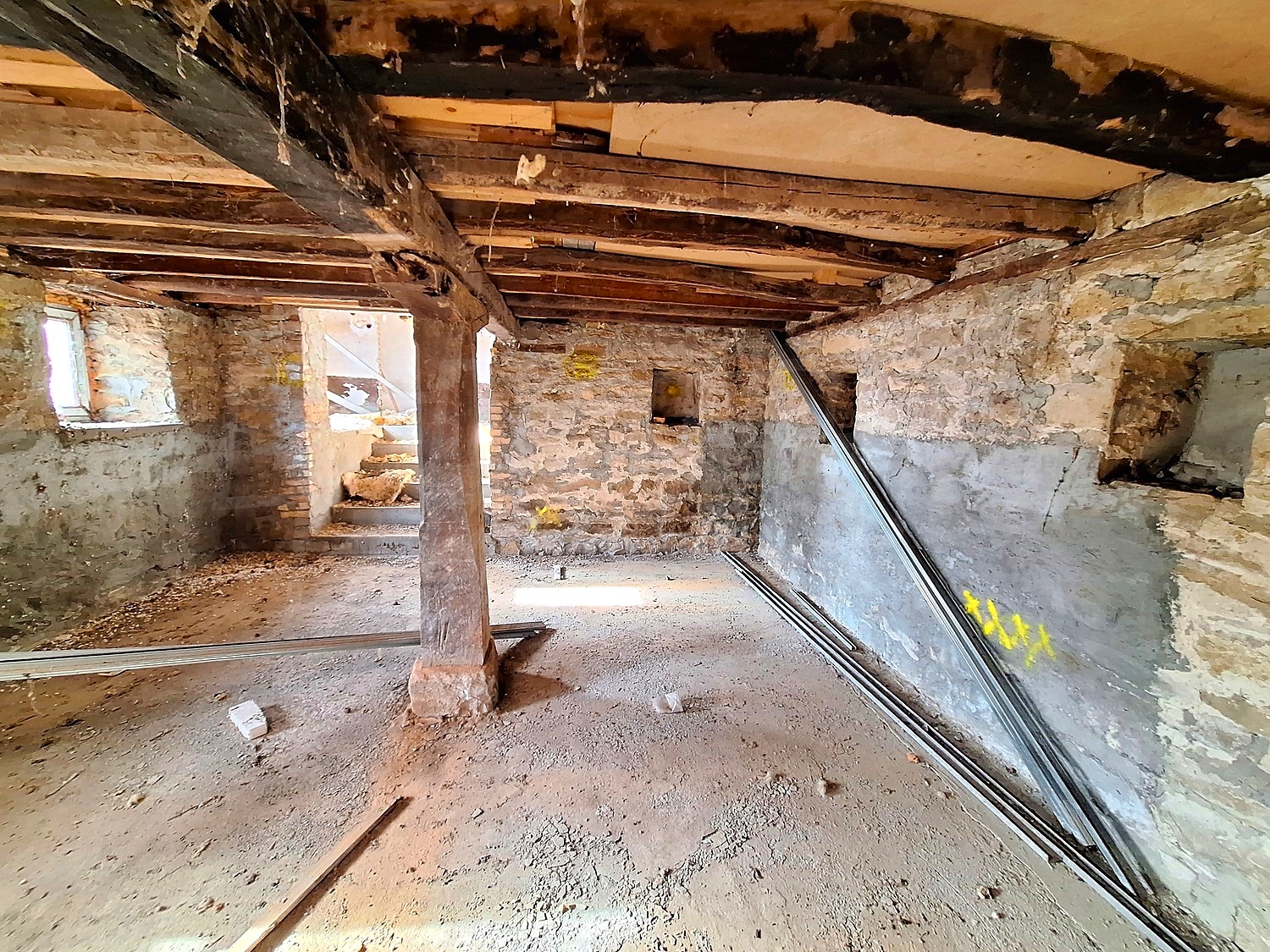 Gallery Picture 4