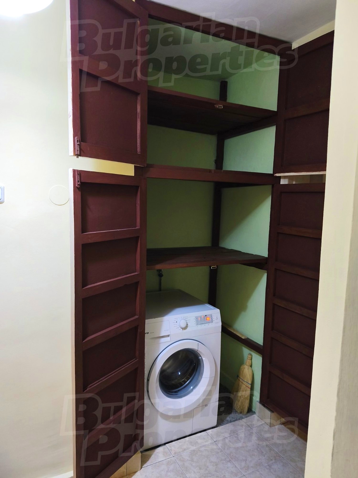 Gallery Picture 11