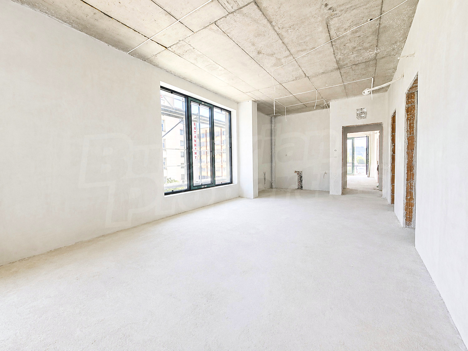 Gallery Picture 2