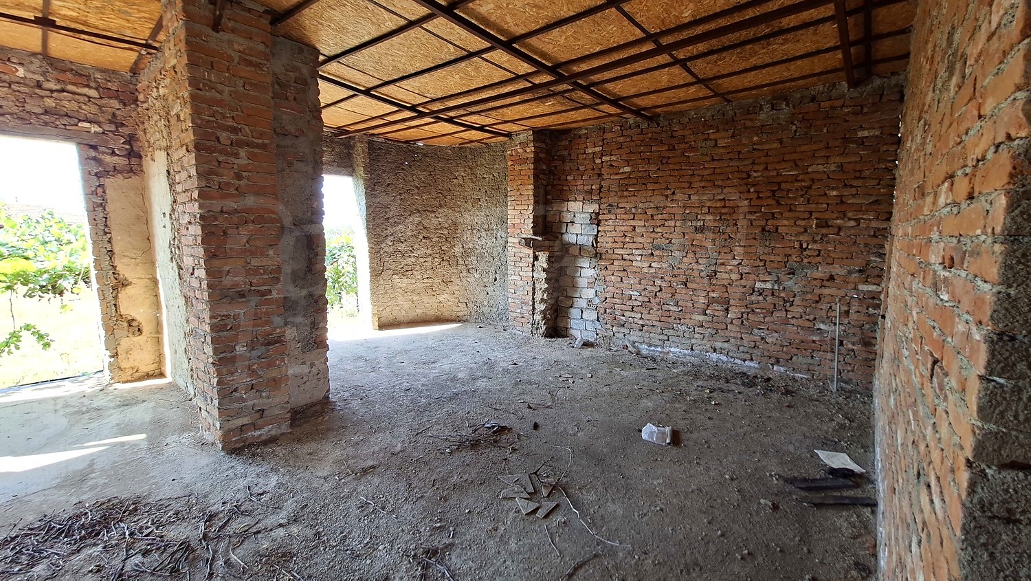 Gallery Picture 35