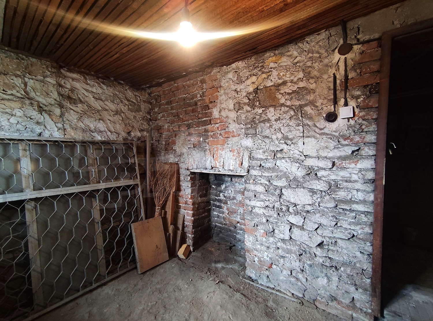 Gallery Picture 18