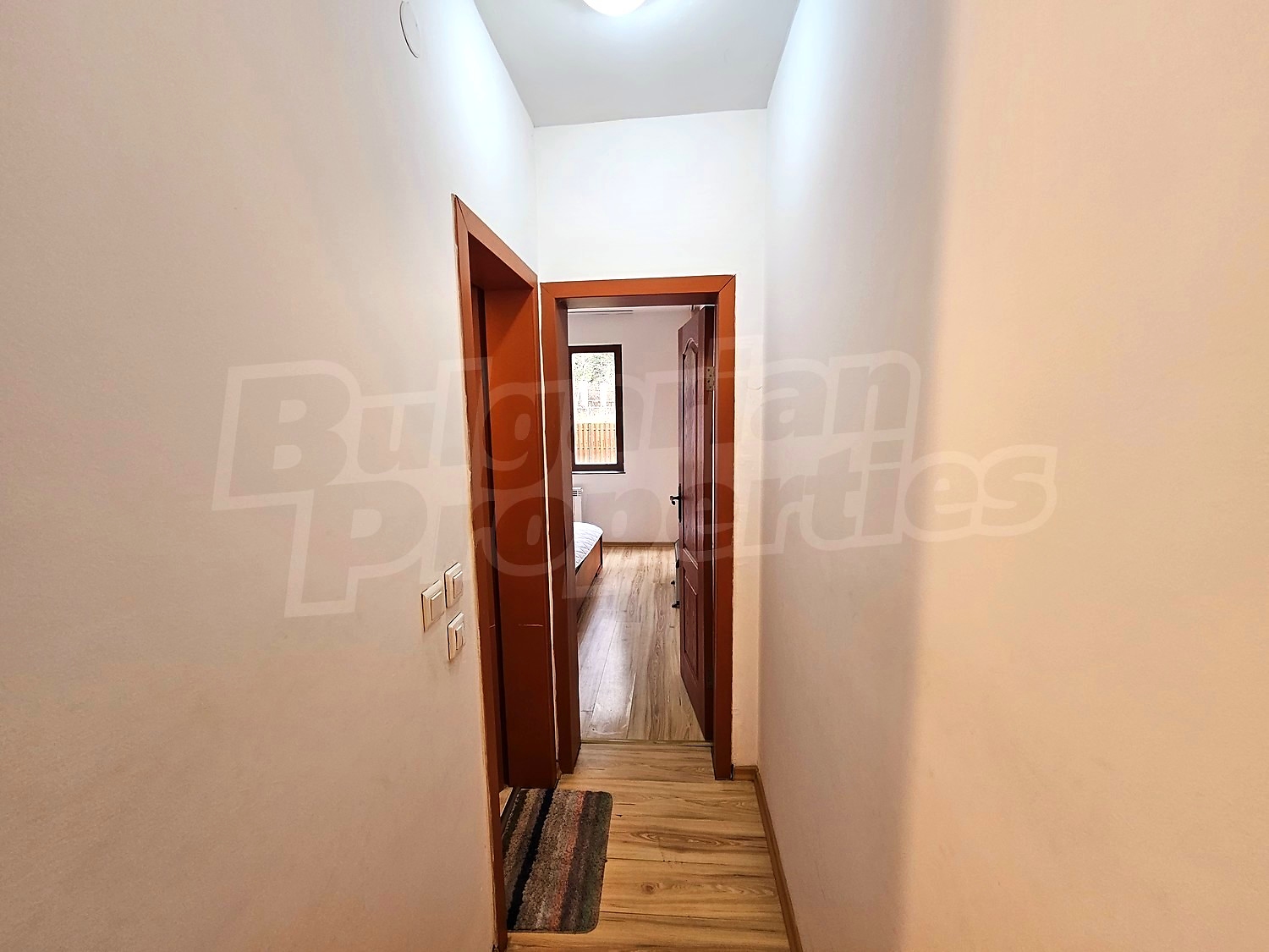 Gallery Picture 17