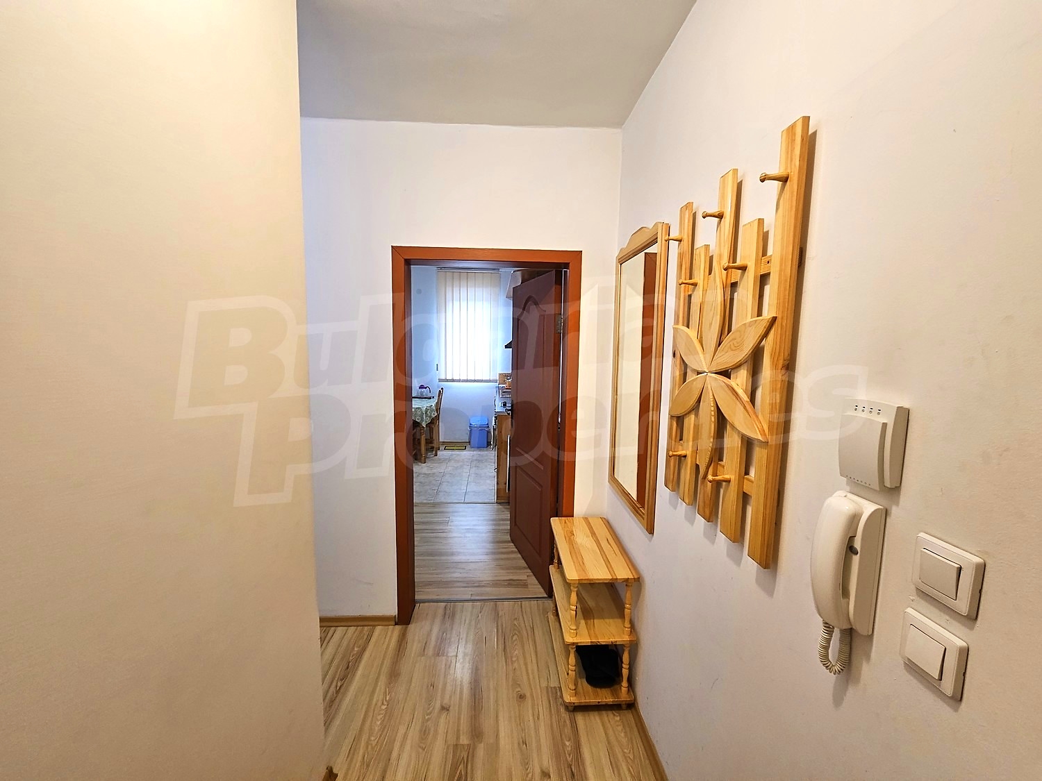 Gallery Picture 18