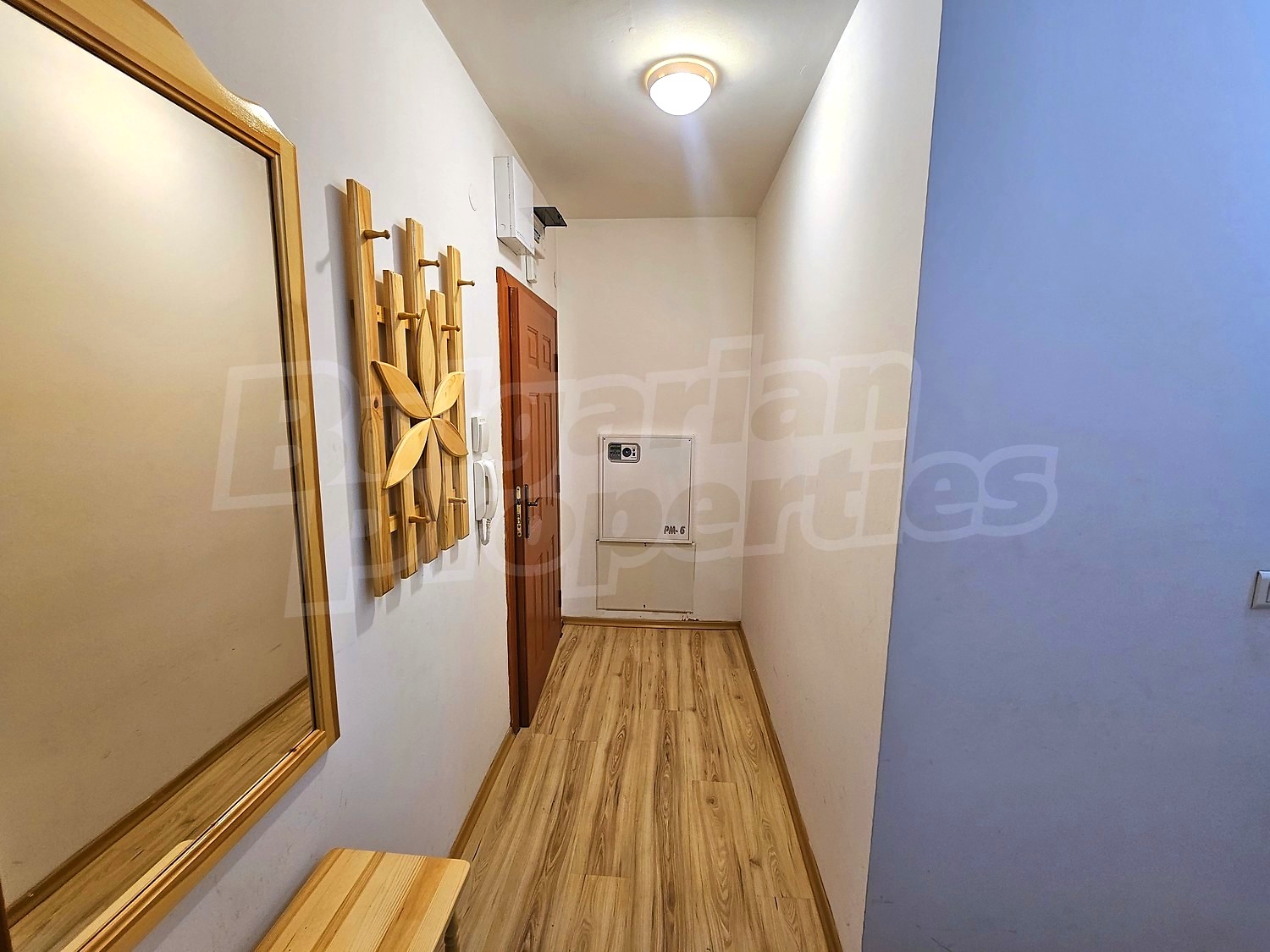 Gallery Picture 19