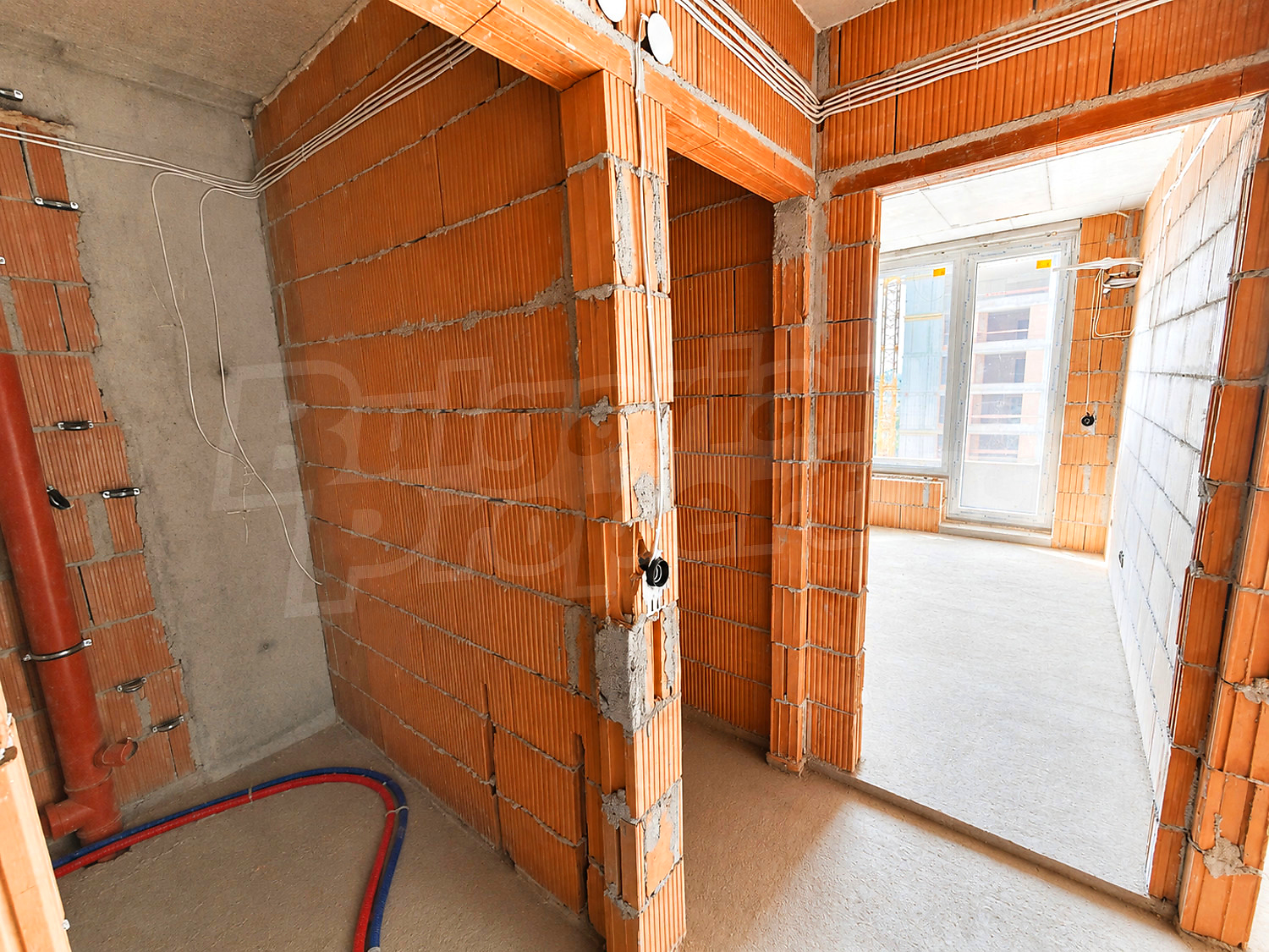Gallery Picture 10