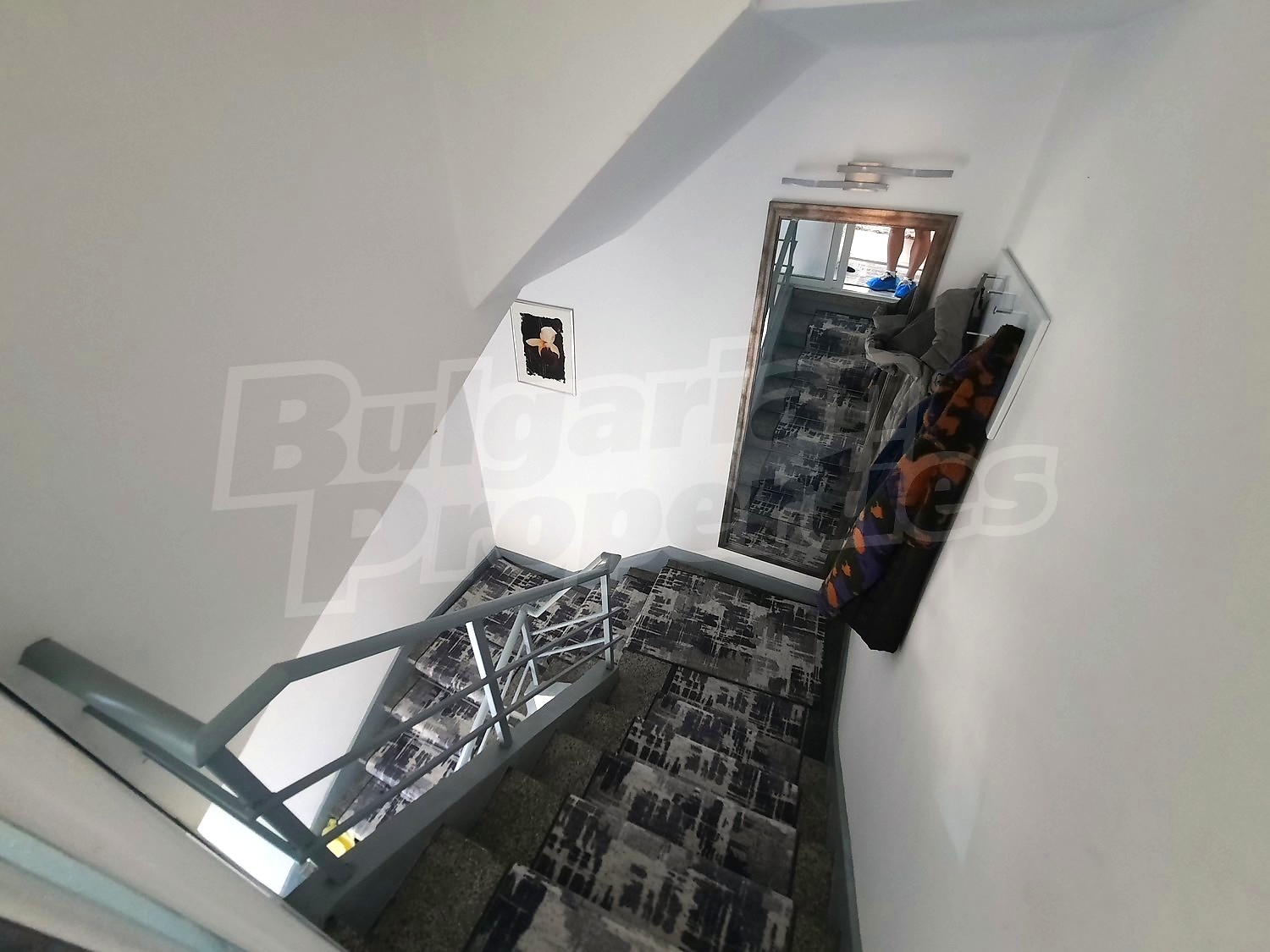 Gallery Picture 11