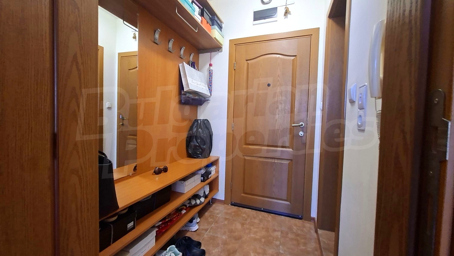 Gallery Picture 17