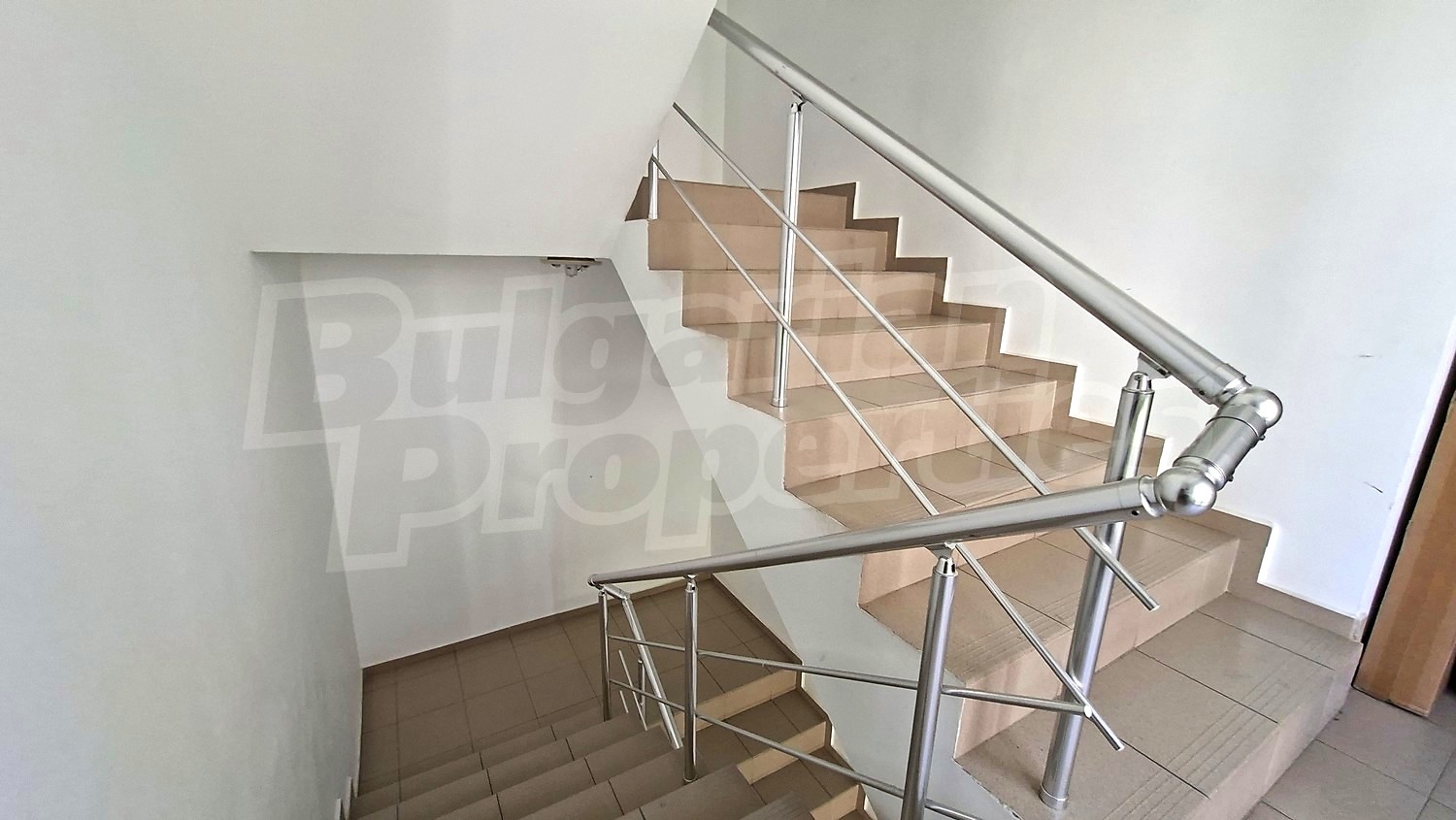 Gallery Picture 18
