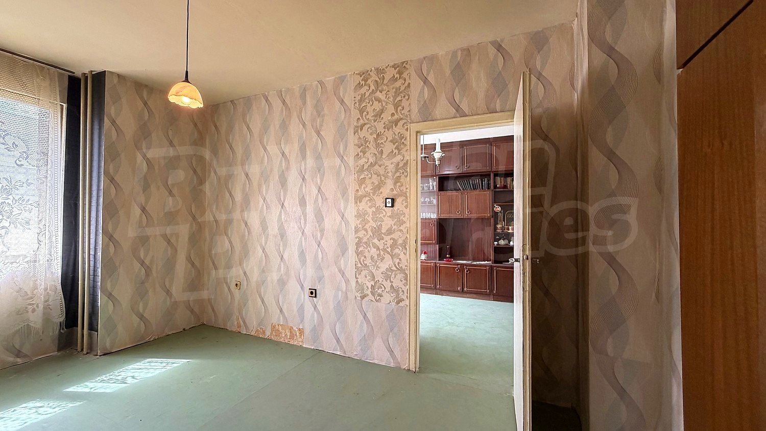 Gallery Picture 15