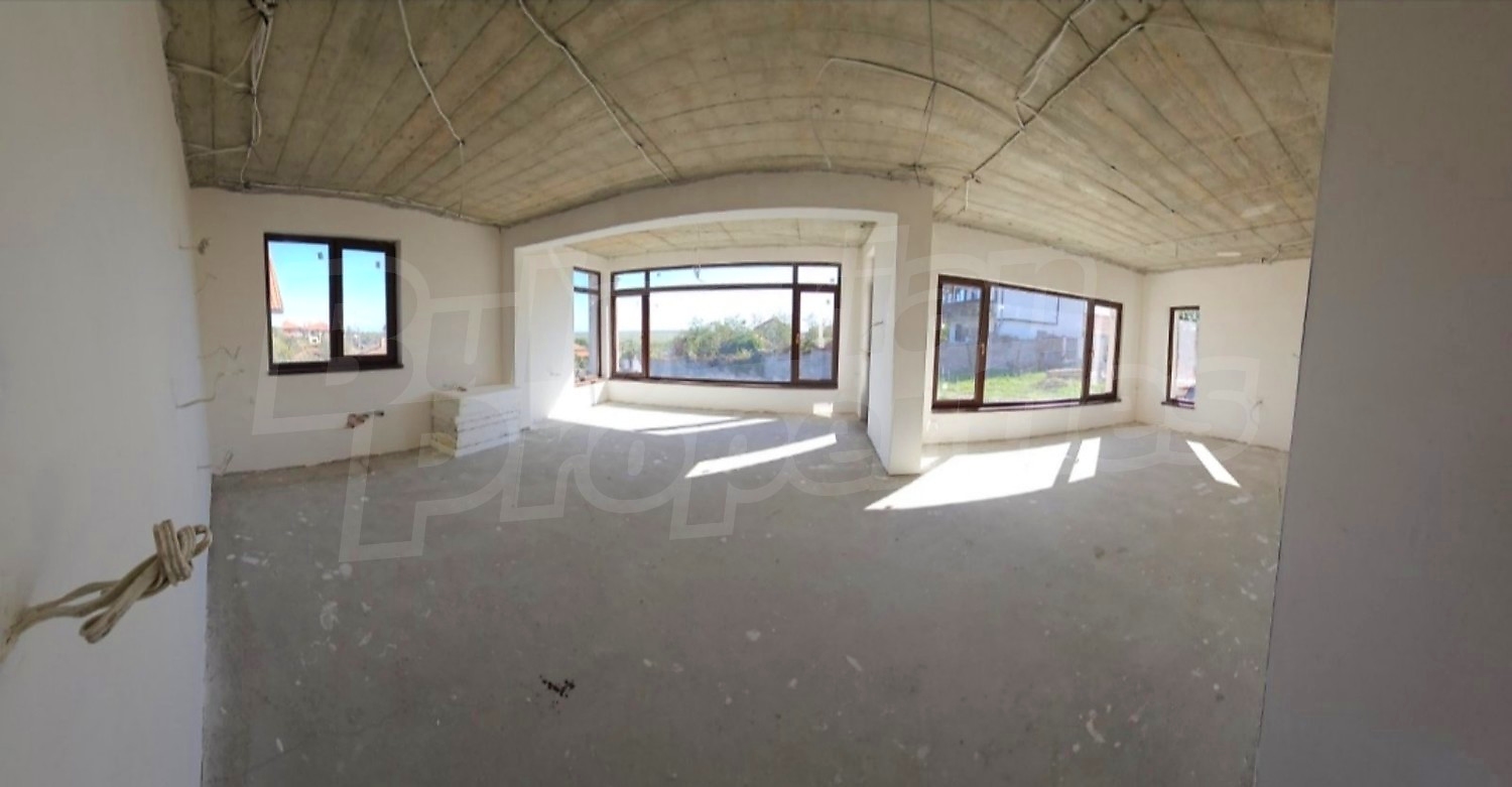 Gallery Picture 2