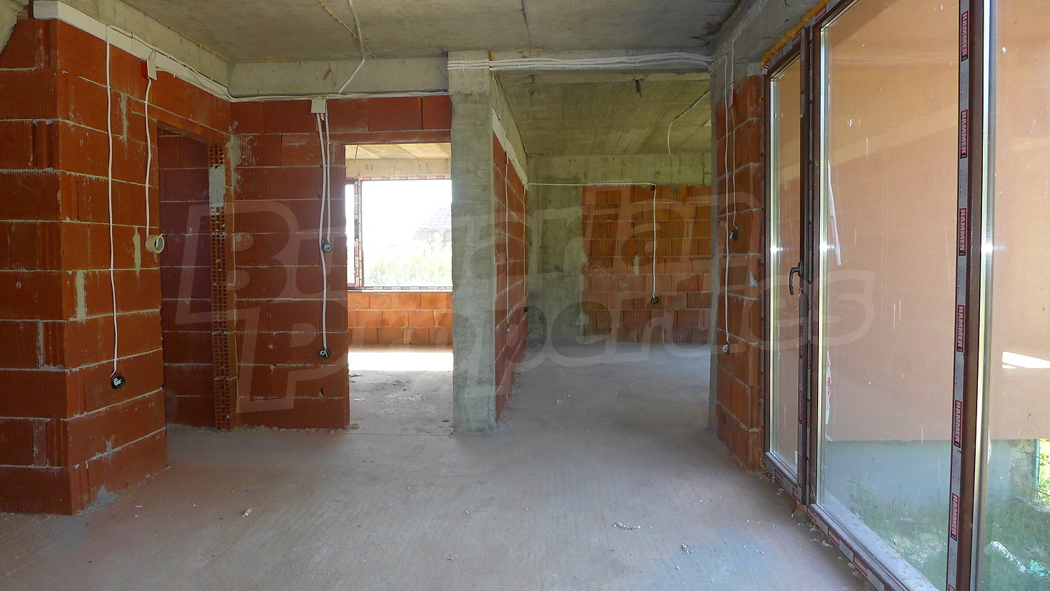 Gallery Picture 18