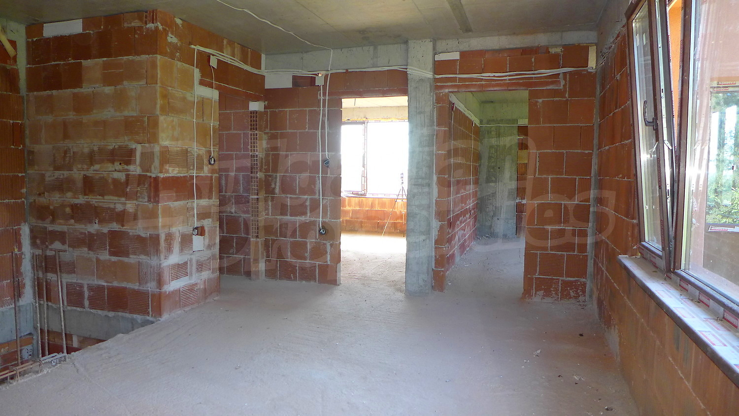 Gallery Picture 11