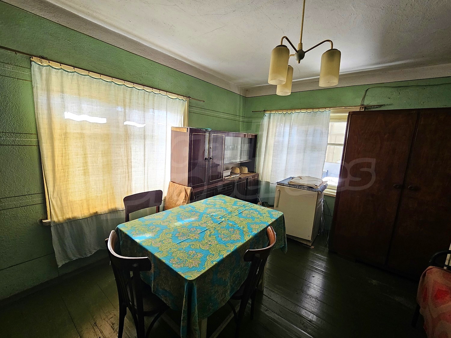 Gallery Picture 10