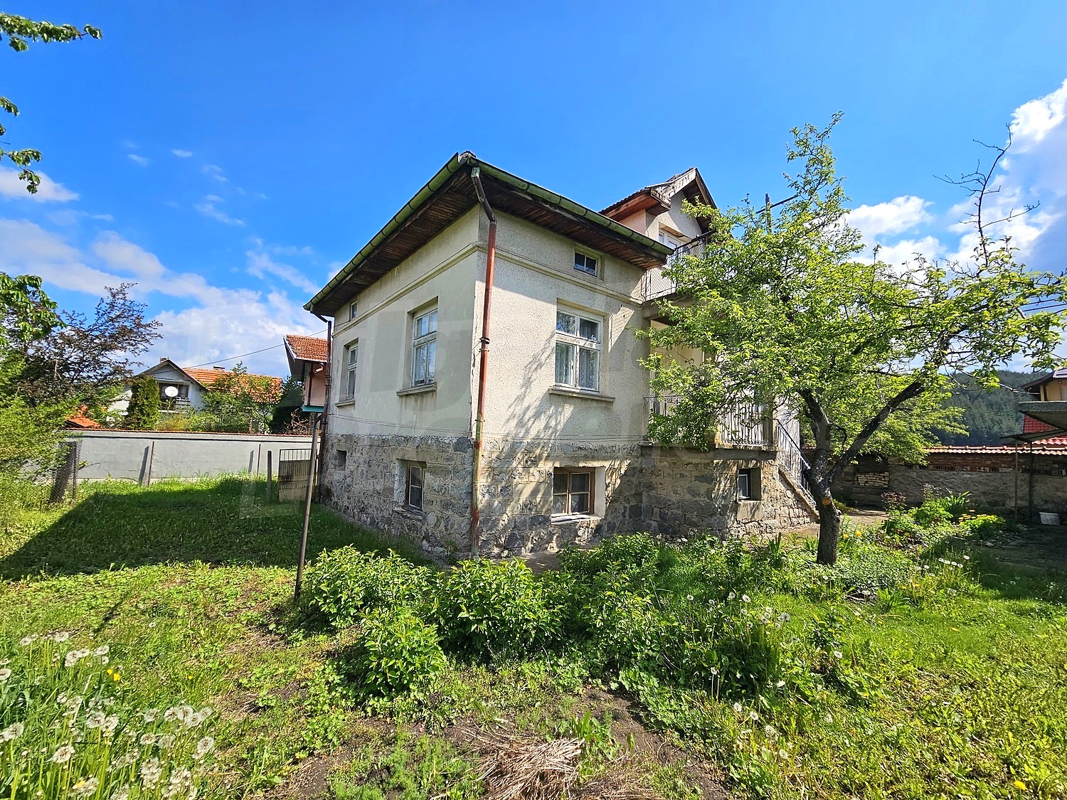 outside, facade, garden