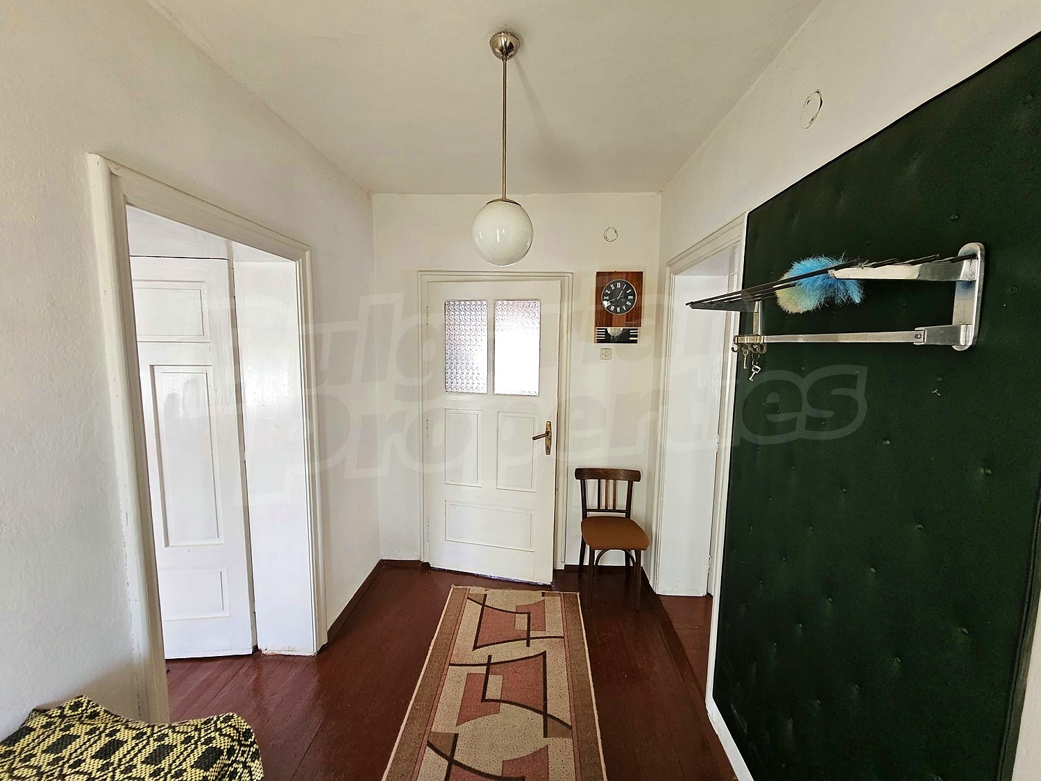 hallway, inside