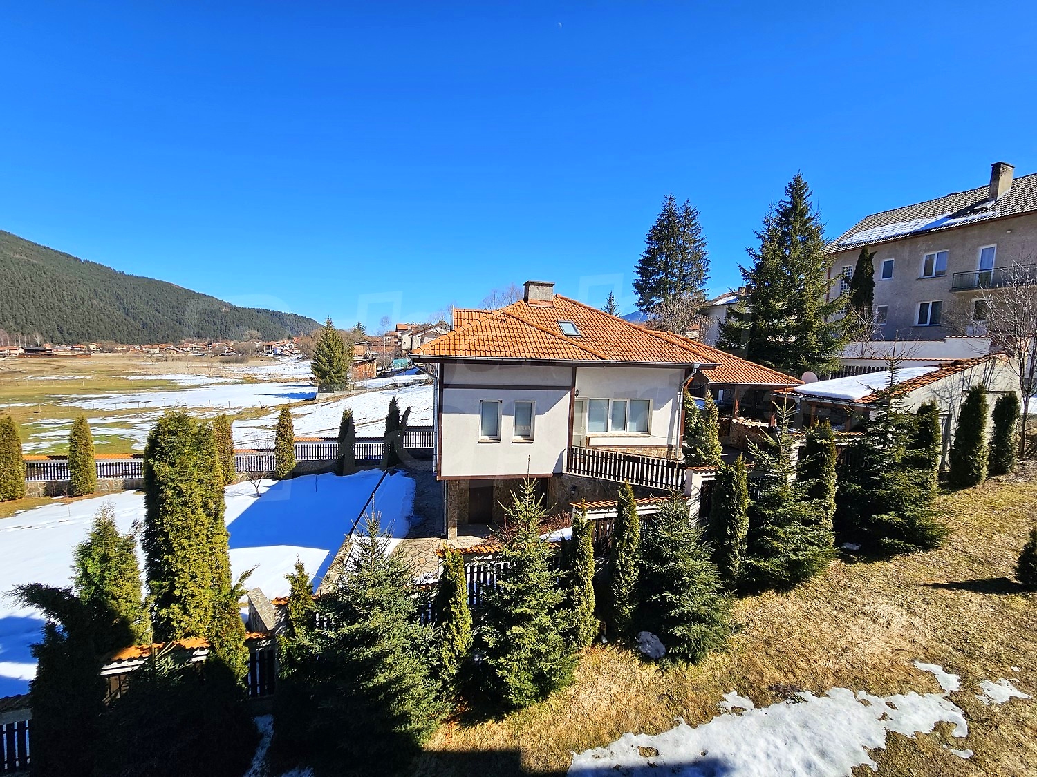 outside, facade, mountain, garden