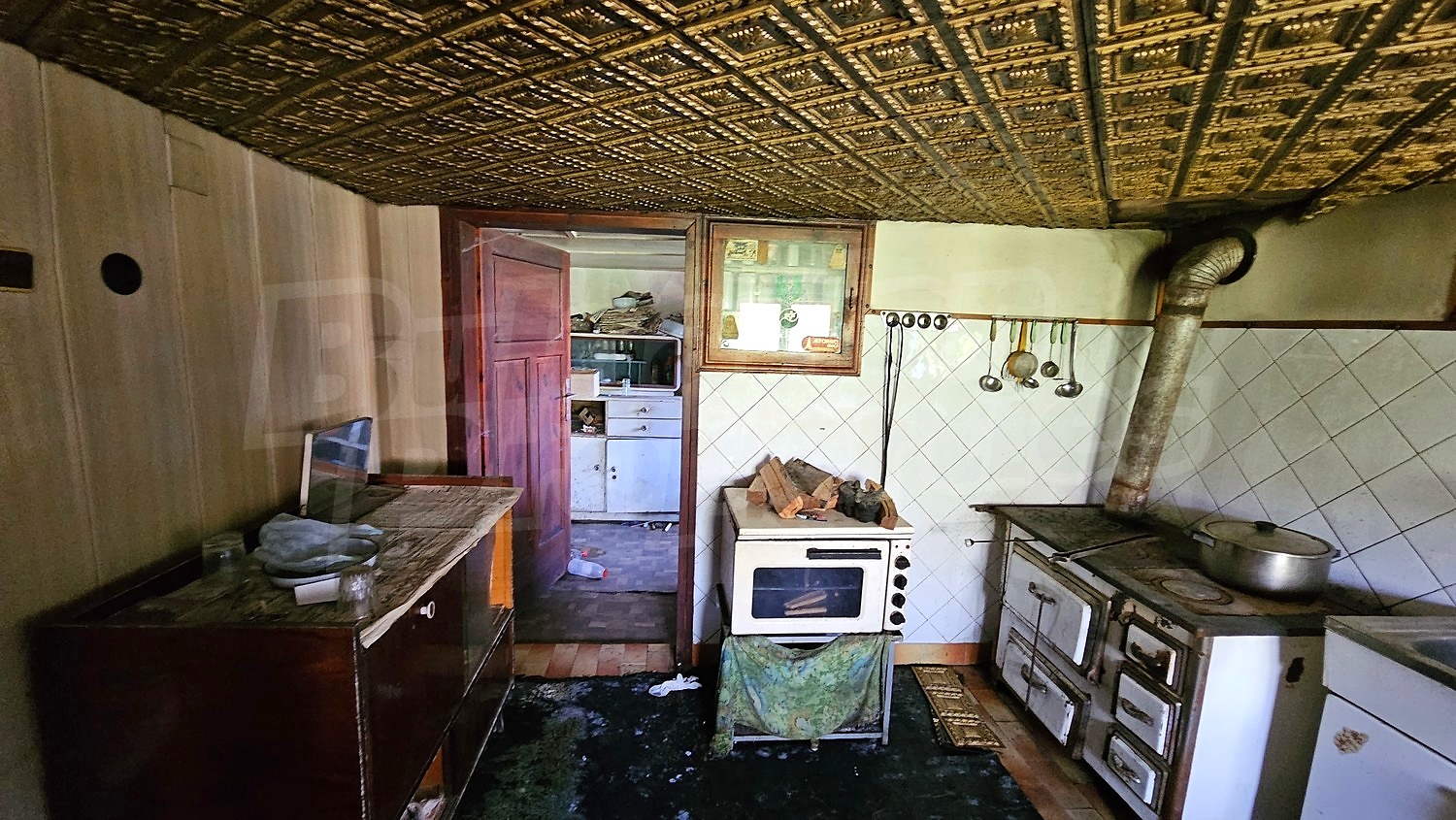 inside, kitchen, furnished