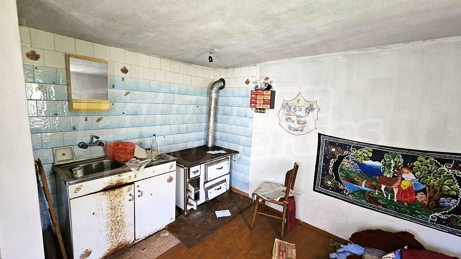 inside, kitchen