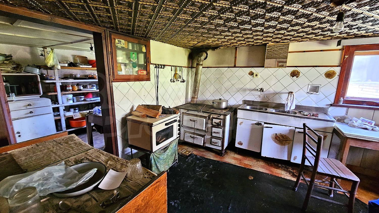 inside, kitchen, furnished