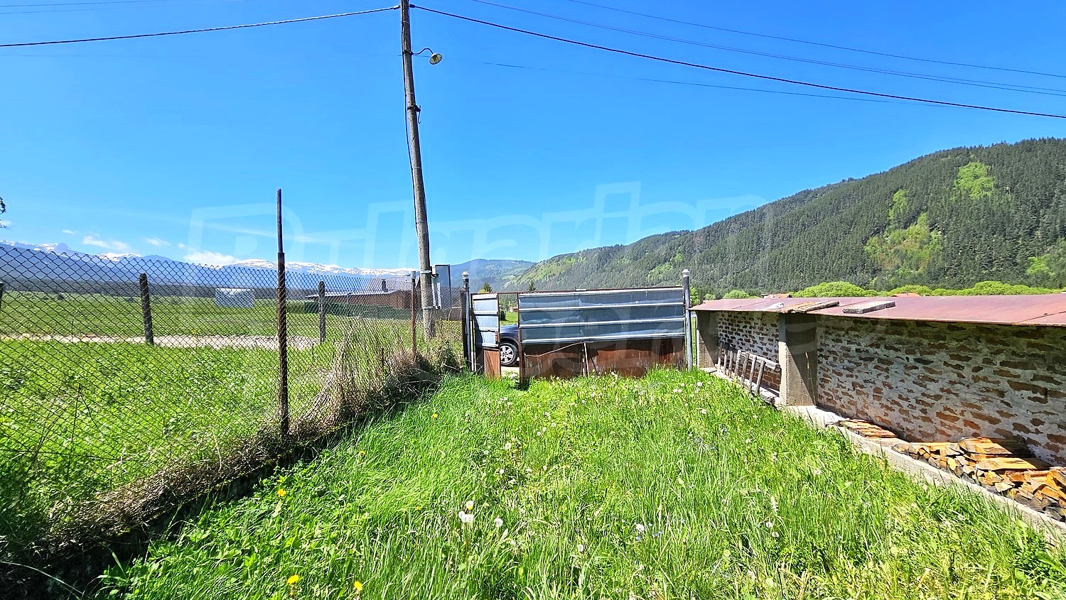 outside, mountain, green area