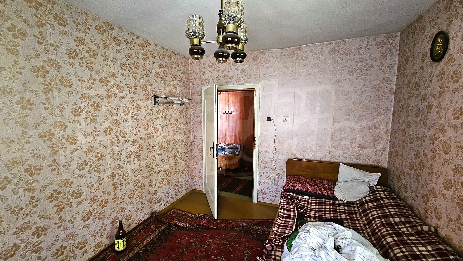 inside, bedroom