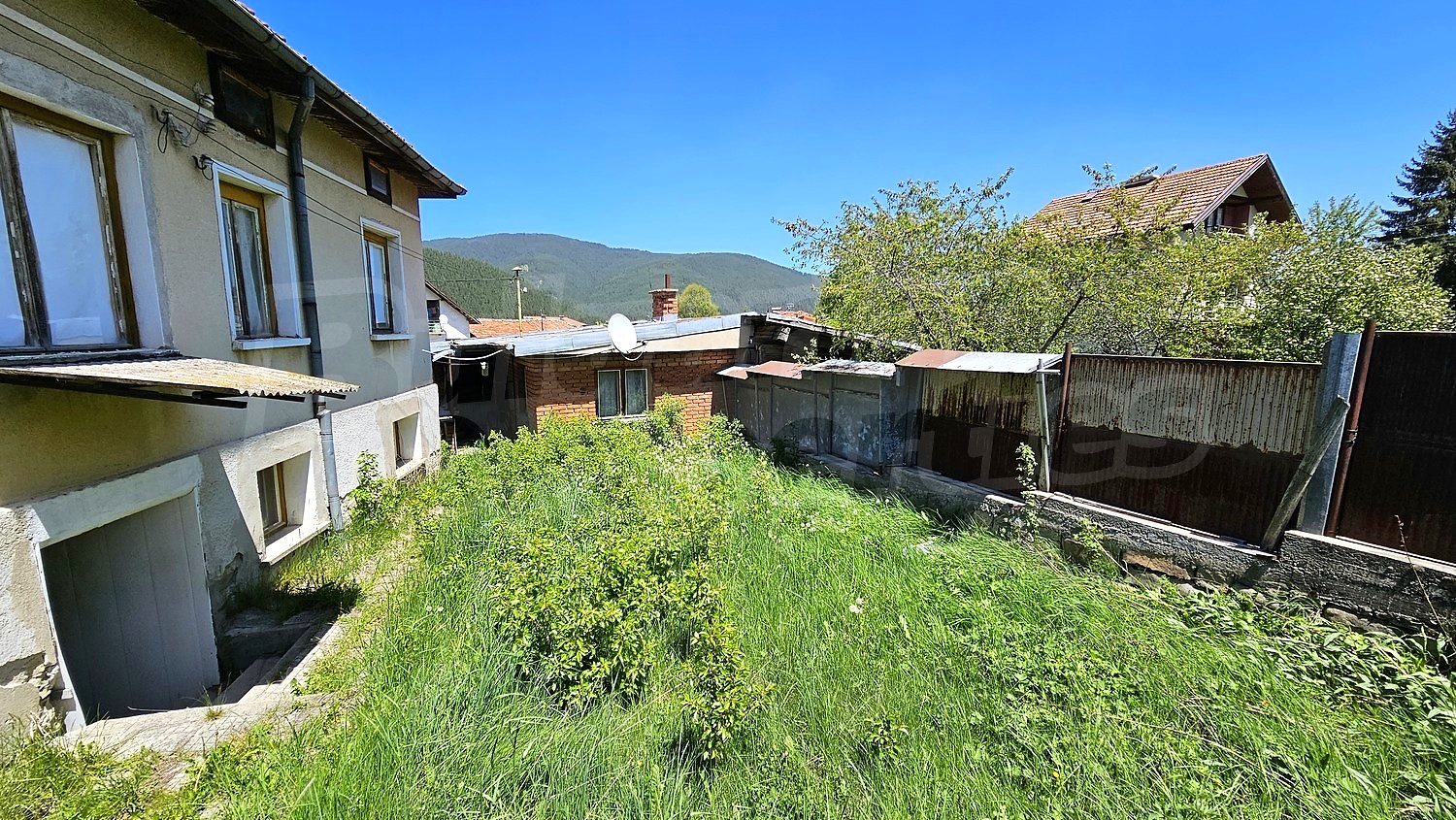 outside, garden, mountain