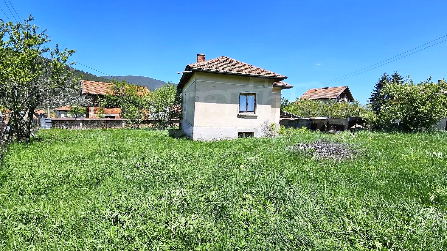 outside, facade, garden, mountain